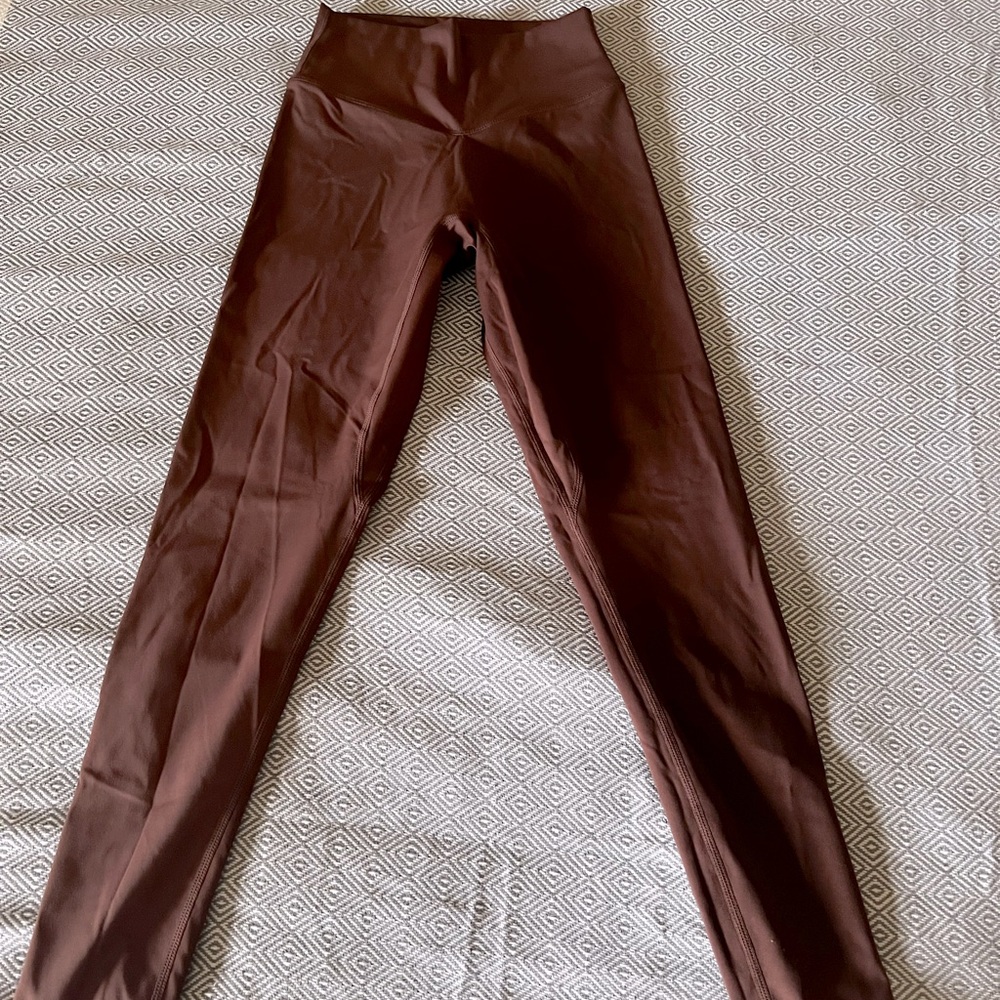 Balance Athletics leggings